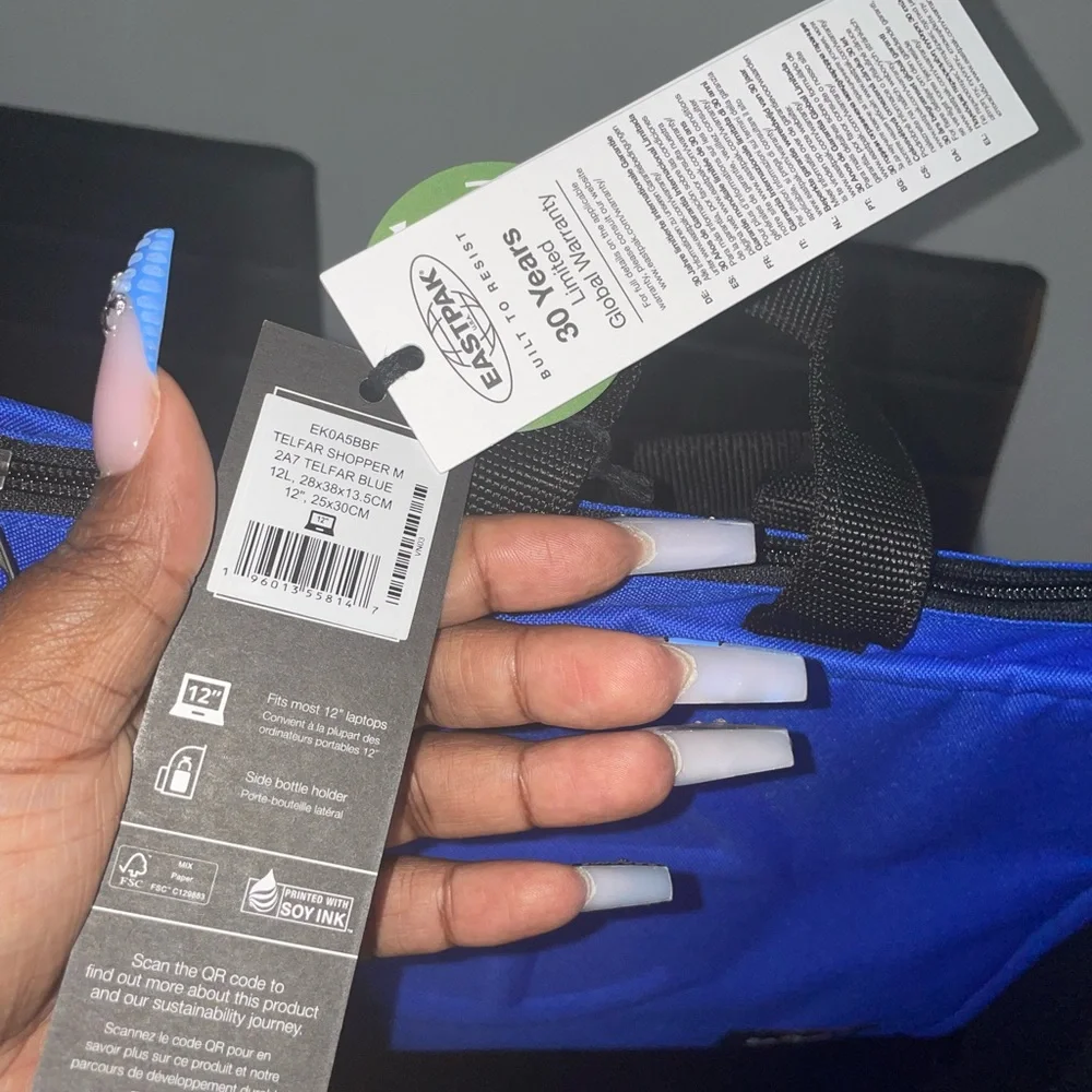 Medium Eastpak X Telfar Painter’s Tape Shopper - Picture 5 of 7